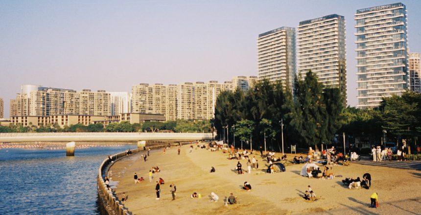 איך להגיע בקלות לחוף גיא בעונת 2026